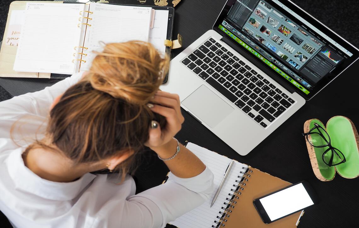 Risiko burnout dari kerjaan lebih tinggi ketika work from anywhere