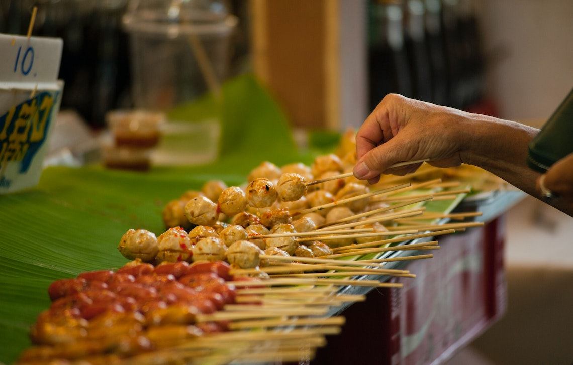 Backpacker Murah ke Bandung dengan Street Food